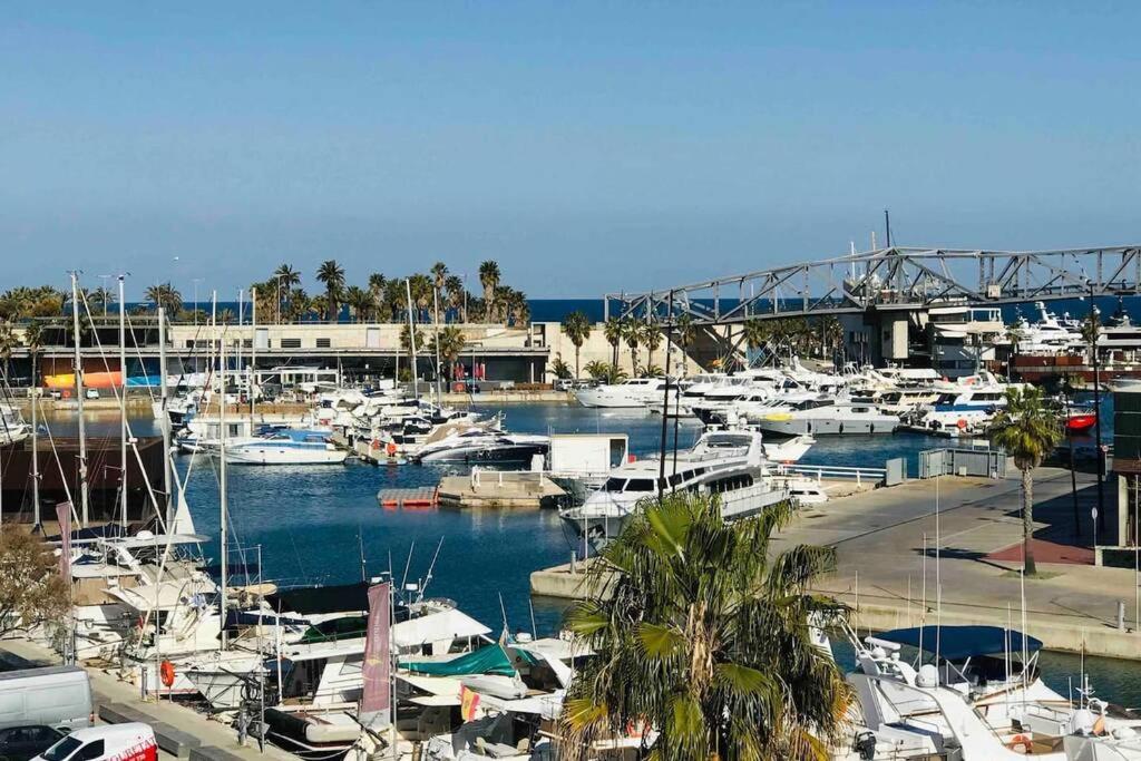 Hotel Beautiful 70s vintage yacht boat in Barcelona Sant Adria de Besos Exterior foto