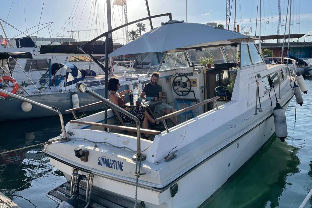 Hotel Beautiful 70s vintage yacht boat in Barcelona Sant Adria de Besos Exterior foto